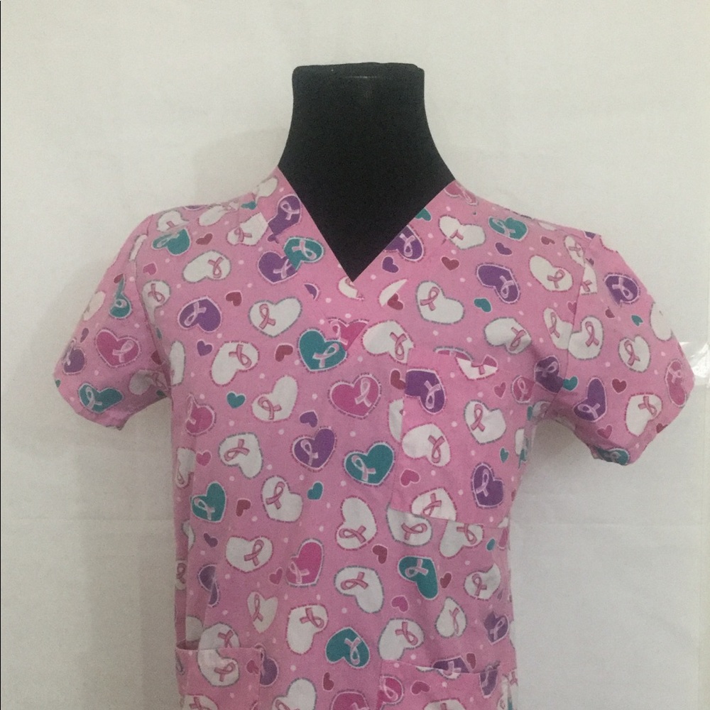 Samantha Mara Uniform Scrub Top Size M Pink Ribbon